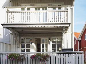 7 person holiday home in STRöMSTAD-By Traum