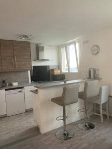 Appartements Grand appartement proche de Paris : photos des chambres