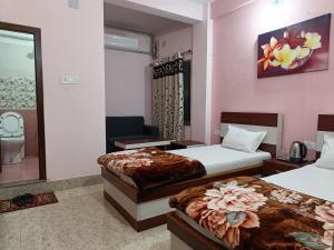 Hotel Vrindavan Palace