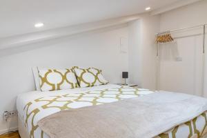 Alvaros Charming Loft by MP