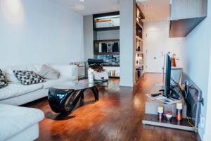 EL SEXTO DE LA PLAYA + PARKING GRATIS