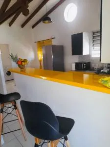 Paradyse Den's près Sources d'Eau Chaudes , Paisible , Vue sur mer , WIFI - Hoguet