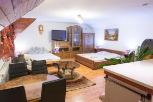 Ubytovanie Adina Poltár