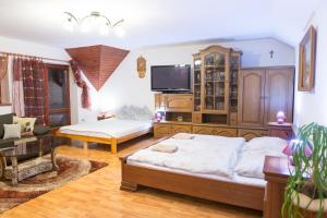 Ubytovanie Adina Poltár