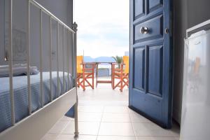 ONAR STUDIOS MILOS Junior