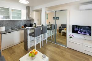 MB Apartment 2