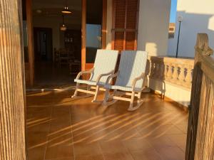 "Es Vell Marí" Casa en primera línea con vistas al mar, parking privado y WiFi