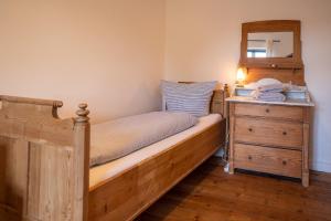 Single Room with Shared Shower and Toilet room in Gasthaus Lammkontor