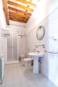 Two-Bedroom Apartment room in Residence Alfoionco
