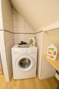 Appartements F2 201 neuf proche gare TGV, A36 et commerces : photos des chambres