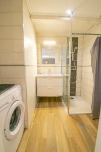 Appartements F2 101 neuf proche gare TGV, A36 et commerces : photos des chambres