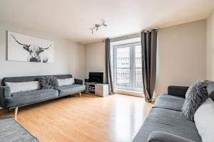 amazing apartments - Cables Wynd near The Shore - Free Parking