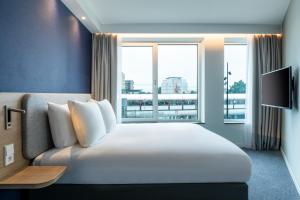 Standard Room room in Holiday Inn Express - Almere an IHG Hotel
