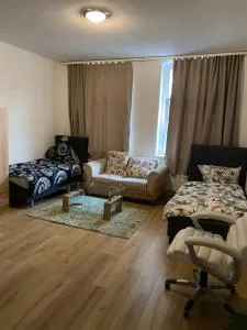 Atlas Ferienwohnungen - Landsberg OT Peißen