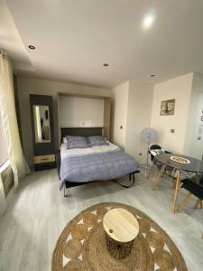 Le Glacier BY HOLIDIEPPE