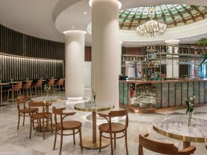 Hotel Colón Gran Meliá - The Leading Hotels of the World