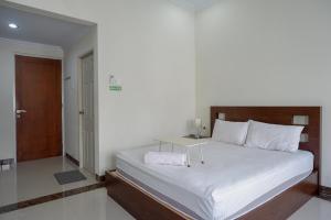 Urbanview Hotel Syariah Casa Azmya Yogyakarta by RedDoorz