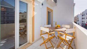 Bright 1BDR Apartment WBalcony by LovelyStay