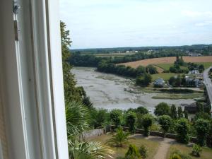 B&B / Chambres d'hotes Vue sur la Rance : Chambre Double Supérieure avec Baignoire Spa