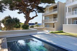 Penguin Haven . Luxury 2 bedroom, Boulders Beach.