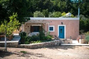 Chaihoutes stone House into Olive farm in Zia - Ágios Dimítrios