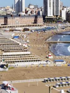 2 Ambientes frente al mar frenta al Torreon del Monje