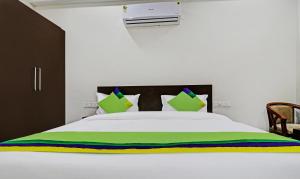 Treebo Kamron Regency Sector 80