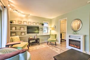 Half-Mi to Coligny Beach Hilton Head Resort Condo