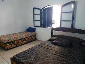 0005.03 - Maranduba -Chalé - 2 Dorm - 6 Pess - 3 Quadras Do Mar - Piscina Coletiva - WIFI - Ar Condicionado