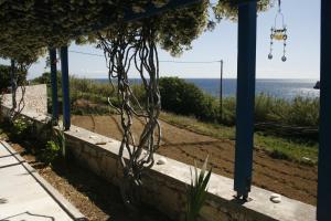 One-Bedroom Apartment with Sea View and Twin Beds