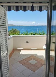 Apartments Near Sea - 梅塔伊纳