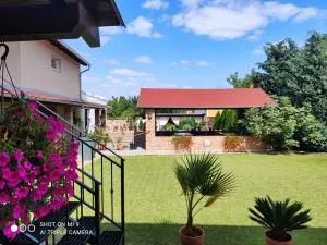 Ubytování u Parku - بريكلاف