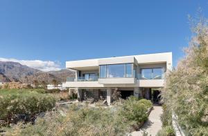 Seafront Luxury Moonlight Villa in South East Crete with Breathtaking Views