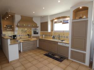 Villa with private pool and panoramic view
