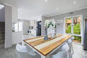 San Lameer Villa 2537 - 4 Bedroom Superior - 8 pax - San Lameer Rental Agency