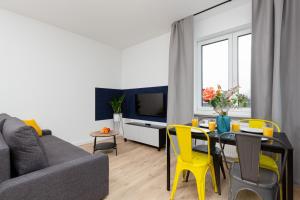 Artistic Żoliborz Apartments by Noclegi Renters