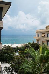 Le Finestre sul Mare