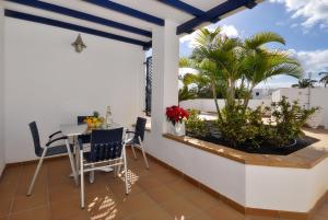 Impeccable 2 Bed Apartment No 2 in Playa Blanca