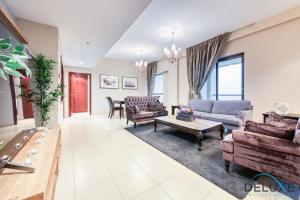 High-floor 1BR Unit Close to Beach with Sea Views, Sadaf 6, Jumeirah Beach Residence by Deluxe Holiday Homes