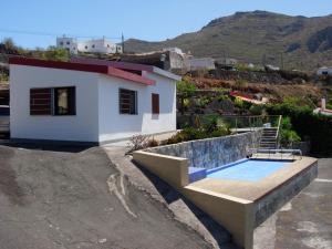 Casa rural con piscina en Santiago del Teide Wellness Las Viñas