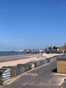 Beach Retreat, Stones Throw Away from Beach