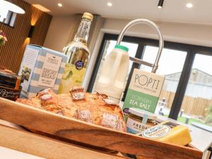 The Granary at Boskensoe Barns