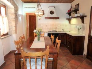 Holiday Home Nino by Interhome