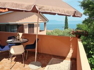 Apartment Elsa-2 by Interhome