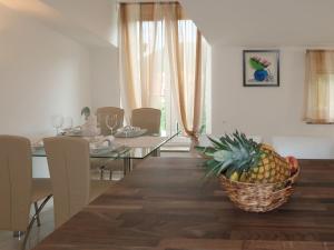 Apartment Marinella - LBN120 by Interhome