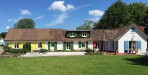 Campings Camping La Garenne De Moncourt : photos des chambres