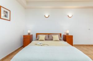 Studio Apartment Luana