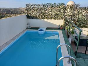 Atico con piscina privada