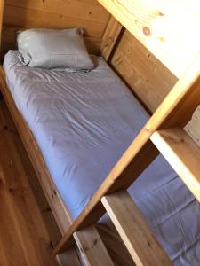 Chalets La Cabane a l'Oree des Bornes : photos des chambres