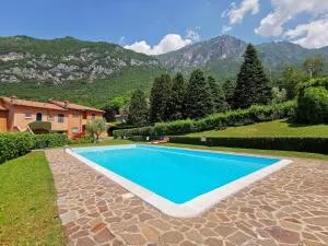 Topazio - Esino Lario